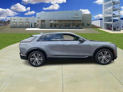2023 Cadillac LYRIQ RWD Luxury