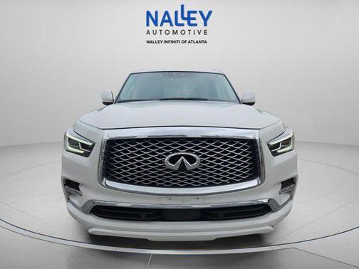 2023 INFINITI QX80 Luxe
