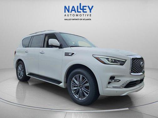 2023 INFINITI QX80 Luxe
