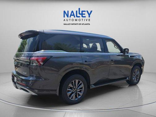 2025 INFINITI QX80 PURE