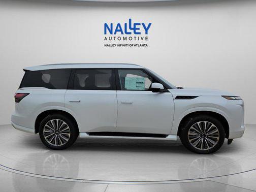 2025 INFINITI QX80 Luxe