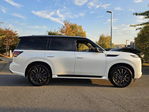 2026 INFINITI QX80 AUTOGRAPH AWD