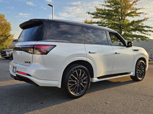 2026 INFINITI QX80 AUTOGRAPH AWD
