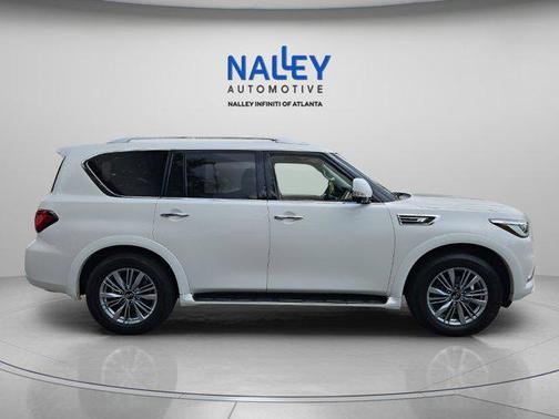 2021 INFINITI QX80 Luxe