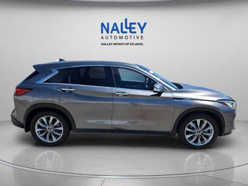 2022 INFINITI QX50 LUXE