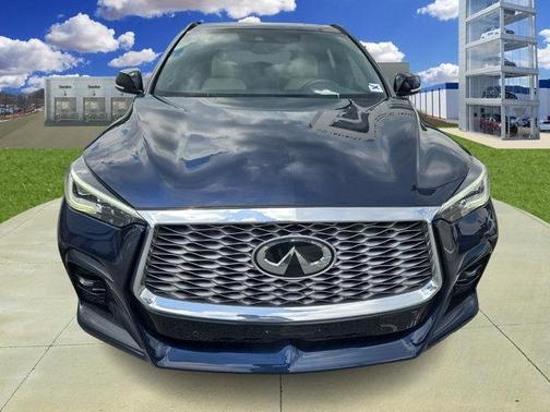 2022 INFINITI QX55 ESSENTIAL