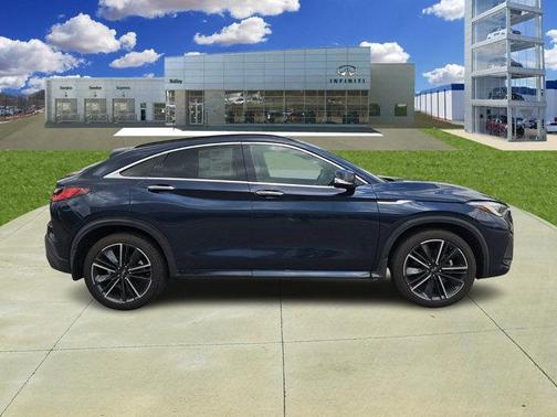 2022 INFINITI QX55 ESSENTIAL