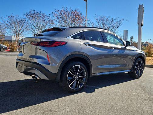 2025 INFINITI QX55 LUXE