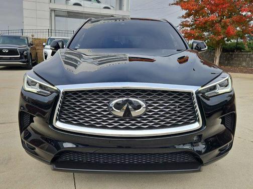 2023 INFINITI QX50 LUXE