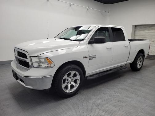 2019 RAM 1500 SLT