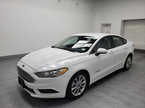 2017 Ford Fusion Hybrid SE