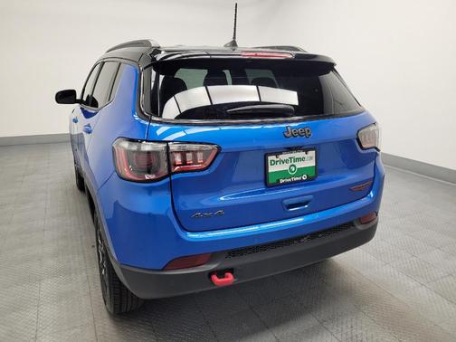Hydro Blue Pearlcoat 2025 Jeep Compass Trailhawk