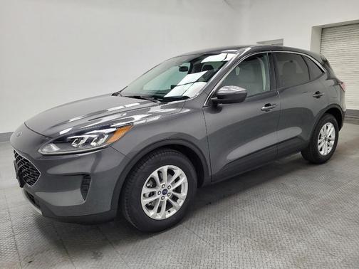 Magnetic Metallic 2020 Ford Escape SE