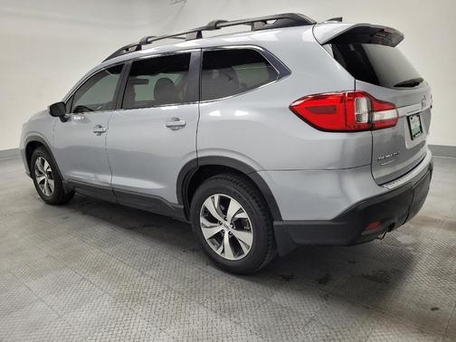 Ice Silver Metallic 2021 Subaru Ascent Premium 7-Passenger