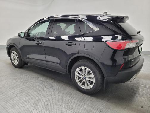 Agate Black Metallic 2022 Ford Escape SE