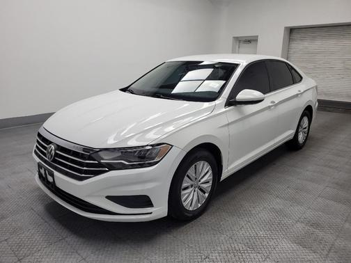 White 2019 Volkswagen Jetta 1.4T S