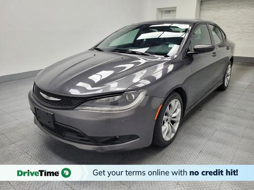 2015 Chrysler 200 S