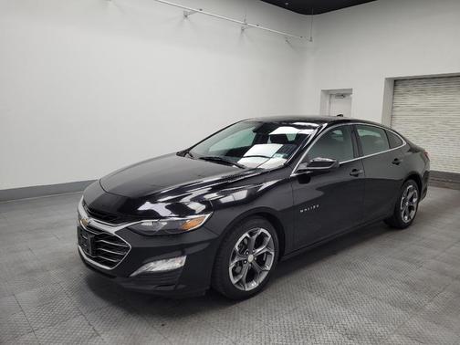 Mosaic Black Metallic 2022 Chevrolet Malibu FWD LT