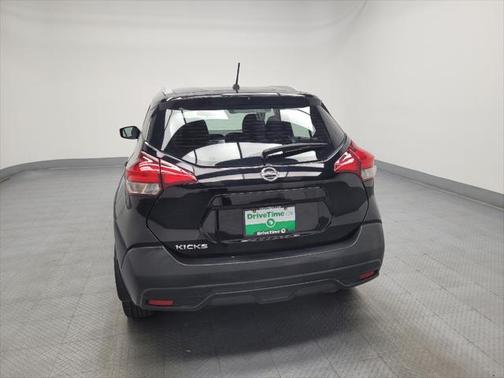 2019 Nissan Kicks S