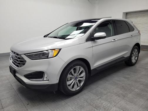 Ingot Silver Metallic 2019 Ford Edge Titanium