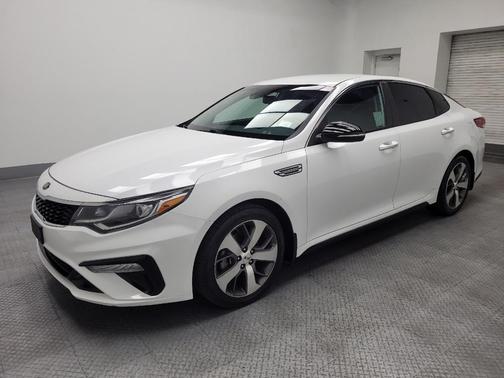 Snow White Pearl 2020 Kia Optima S