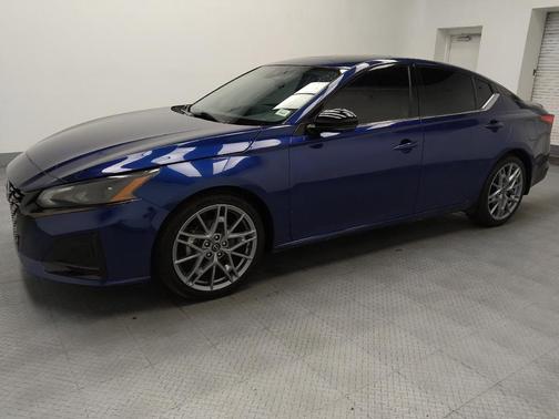 2023 Nissan Altima SR VC-Turbo FWD