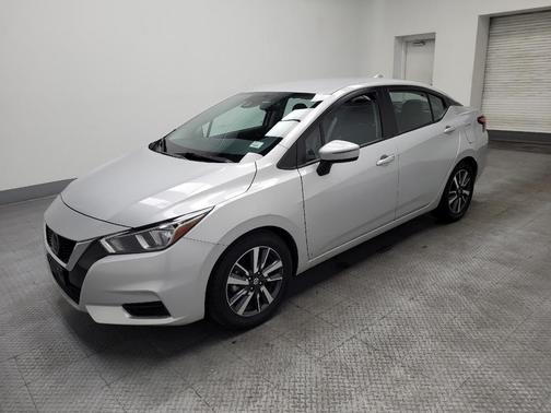 2021 Nissan Versa 1.6 SV