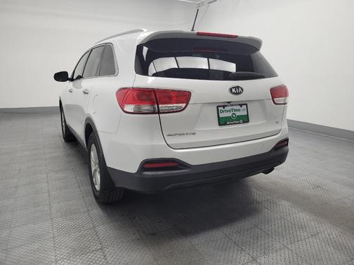 2018 Kia Sorento LX