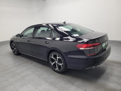 2020 Volkswagen Passat 2.0T R-Line