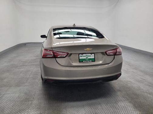 Mineral Gray Metallic 2022 Chevrolet Malibu FWD LT