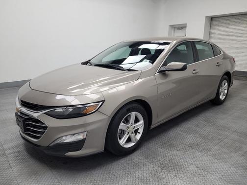 Mineral Gray Metallic 2022 Chevrolet Malibu FWD LT