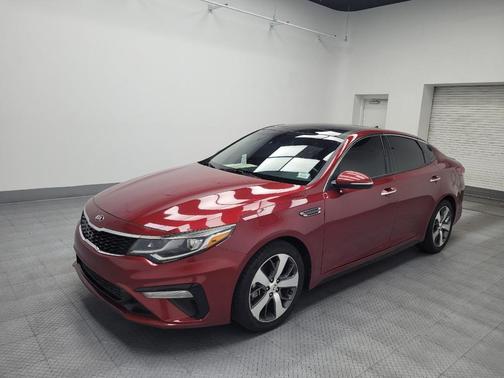 2019 Kia Optima S