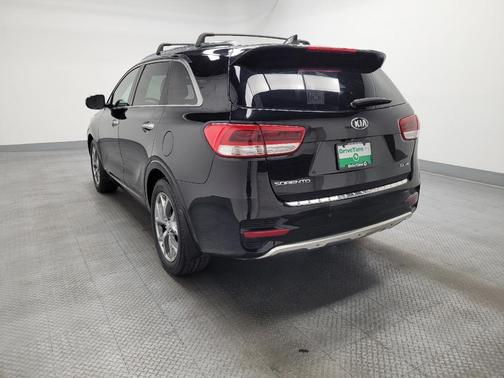 Ebony Black 2016 Kia Sorento SX