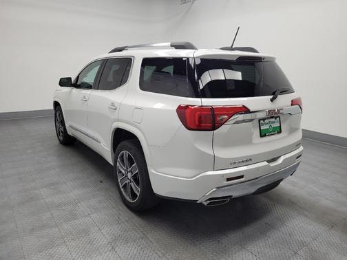 2017 GMC Acadia Denali