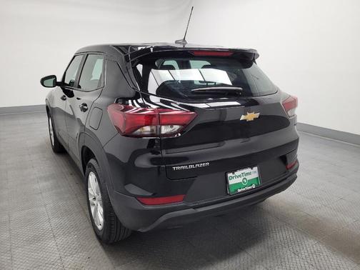 Mosaic Black Metallic 2024 Chevrolet Trailblazer LS