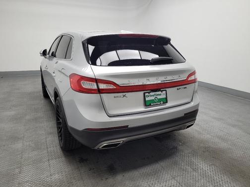 2016 Lincoln MKX Select