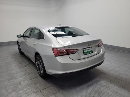 2022 Chevrolet Malibu FWD LT