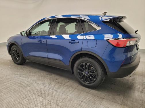 Blue 2022 Ford Escape SE