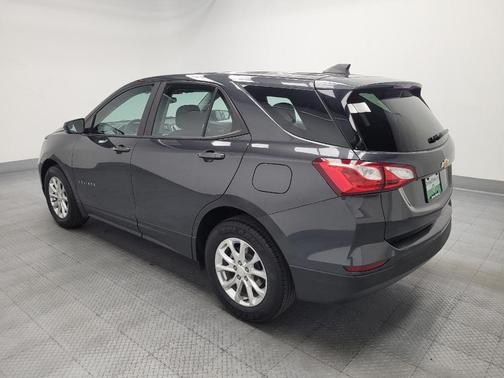 Nightfall Gray Metallic 2021 Chevrolet Equinox LS