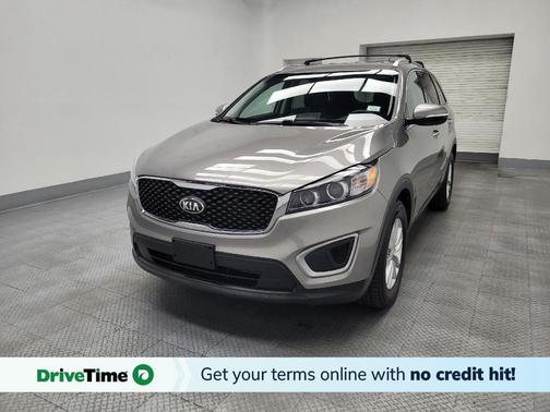 Titanium Silver 2016 Kia Sorento LX