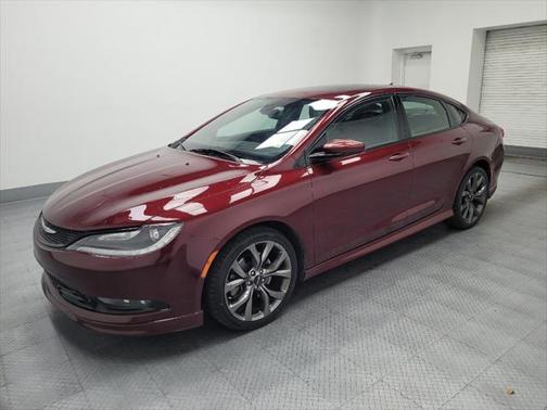 2016 Chrysler 200 S