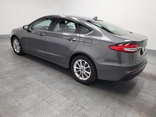 Magnetic Metallic 2019 Ford Fusion SE
