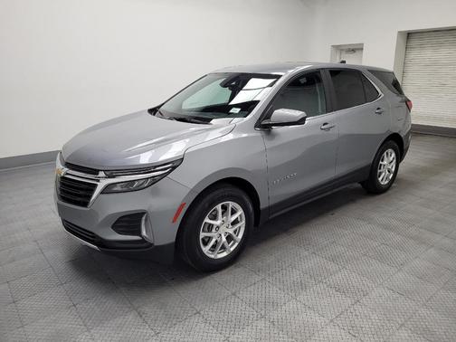 Sterling Gray Metallic 2024 Chevrolet Equinox 1LT