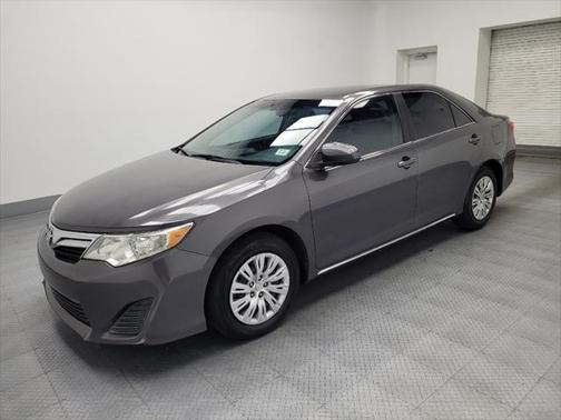 2014 Toyota Camry LE