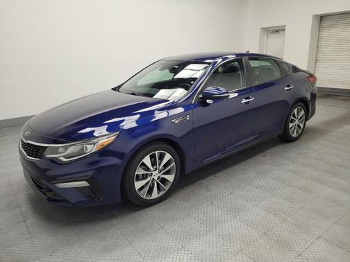 2019 Kia Optima S