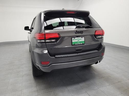 2017 Jeep Grand Cherokee Altitude