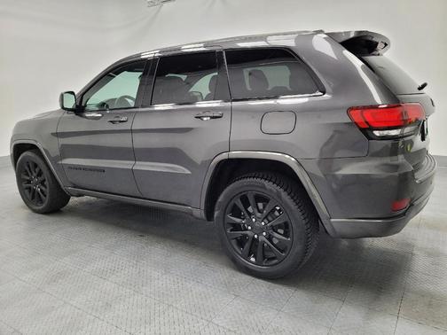 2017 Jeep Grand Cherokee Altitude