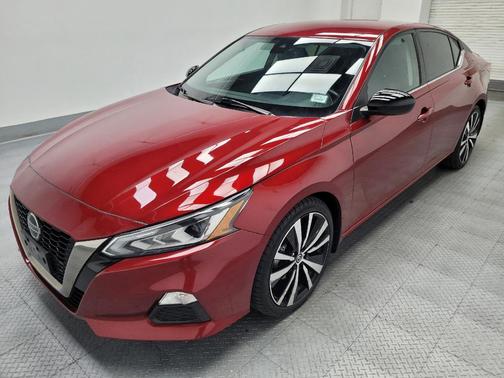Scarlet Ember Tintcoat 2021 Nissan Altima SR FWD