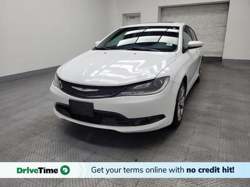 2015 Chrysler 200 S
