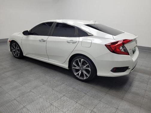 Platinum White Pearl 2019 Honda Civic Touring